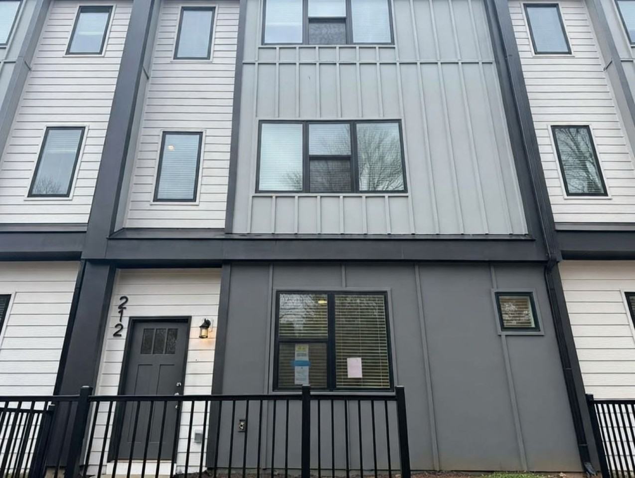 212 Nelson Ave #1 - Photo 3 of 45