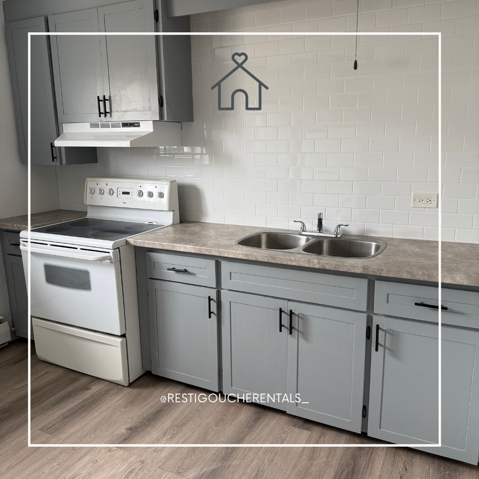 111 Brunswick St #1 - Photo 4 of 10