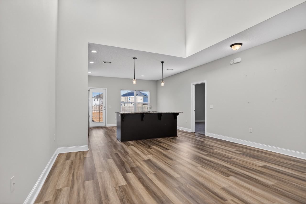 20 Centennial Ct #1 - Photo 3 of 34