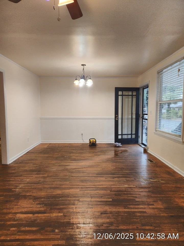 2149 Texas Ave #1 - Photo 5 of 37