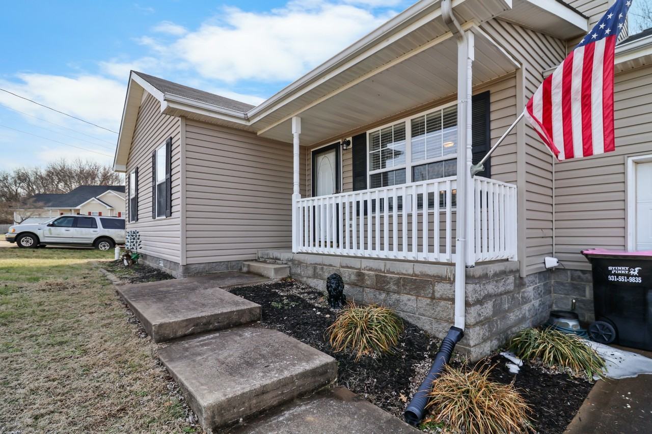 3741 Cave Mill Ct #1 - Photo 3 of 32