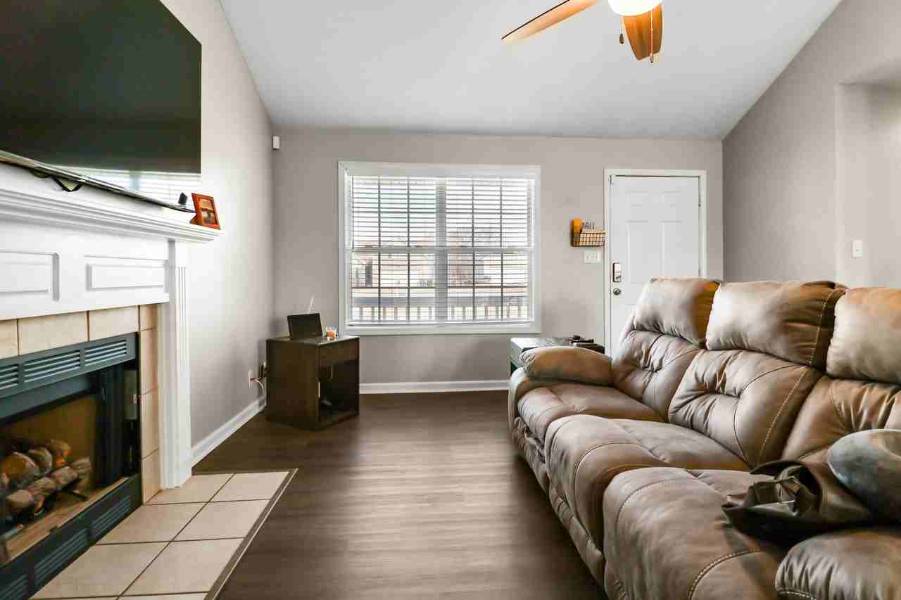 3741 Cave Mill Ct #1 - Photo 7 of 32