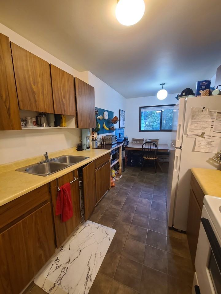 81 1 Ave Sw #305 - Photo 6 of 11