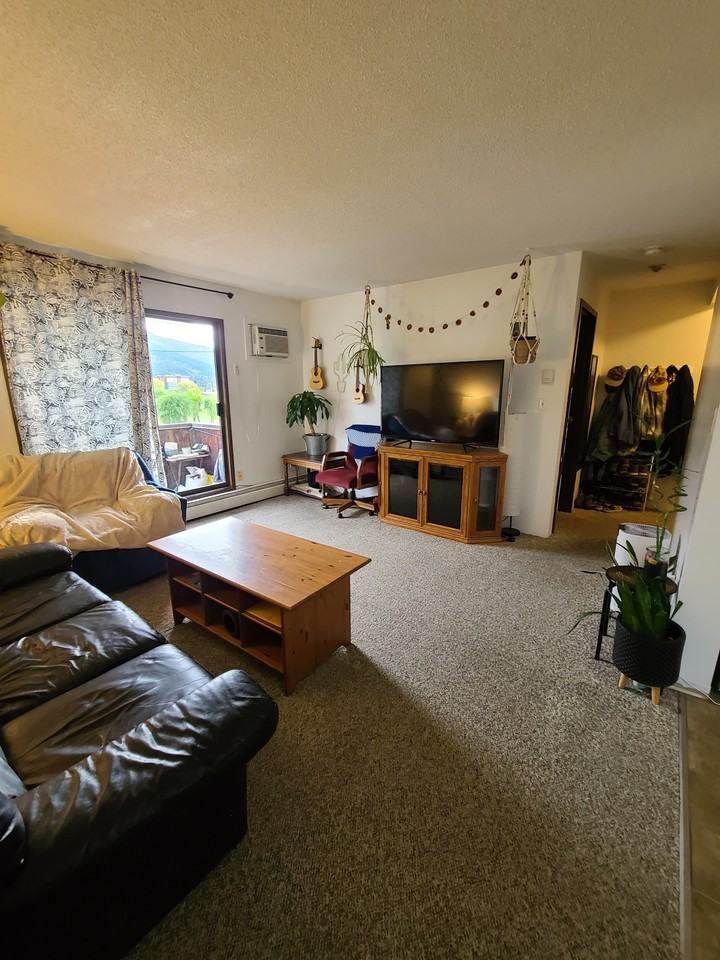 81 1 Ave Sw #305 - Photo 7 of 11