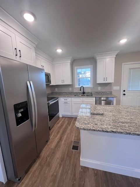 515 Armstrong Rd #1 - Photo 4 of 19