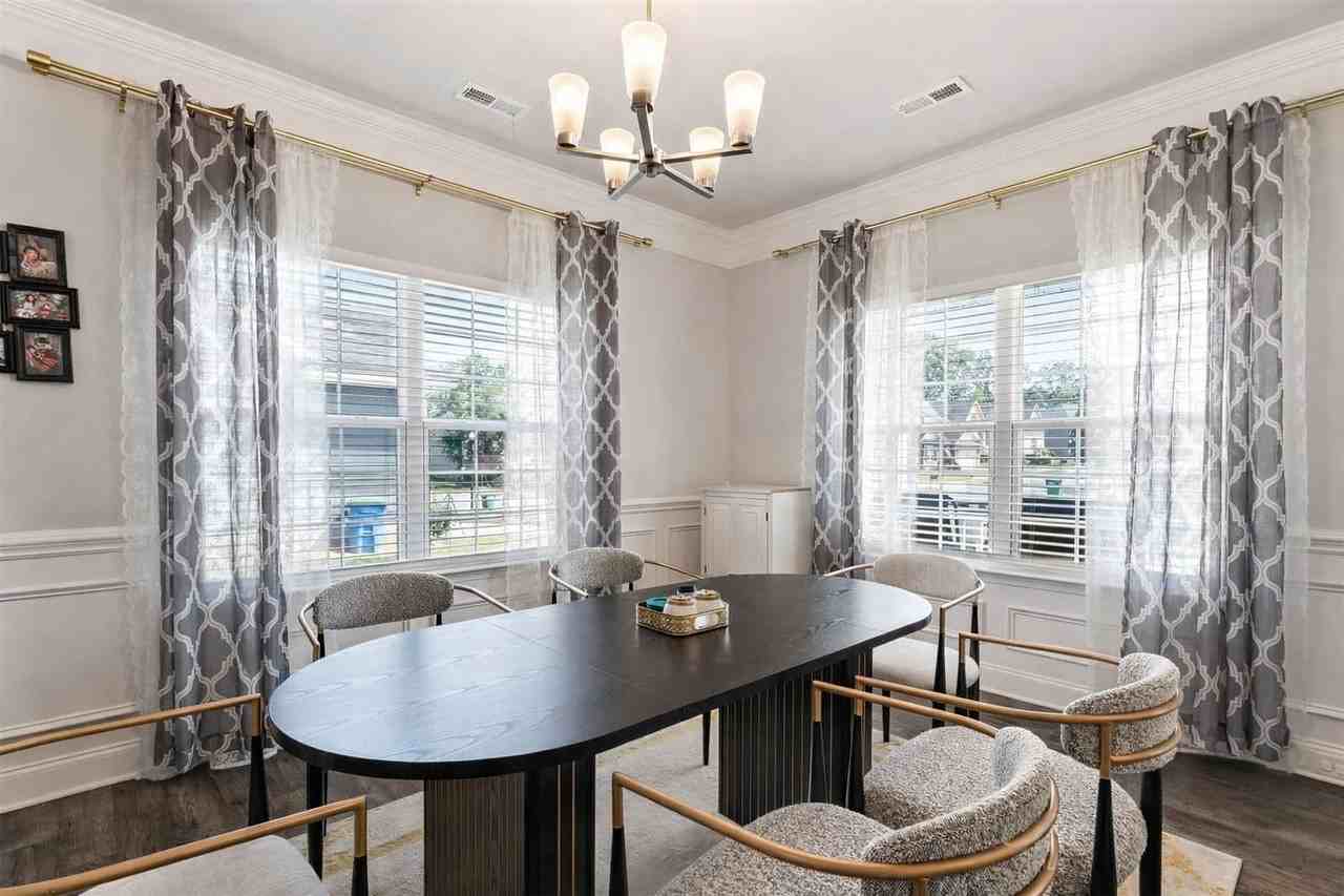 11732 Glenwood Dr #1 - Photo 6 of 38