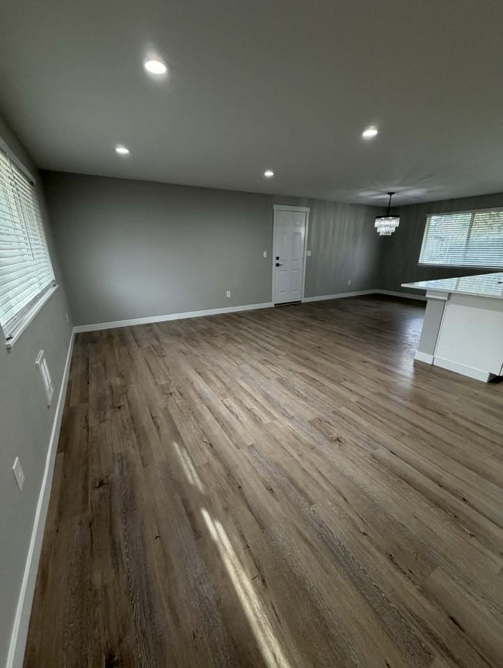 5517 Daycrest Ct Se #1 - Photo 3 of 44