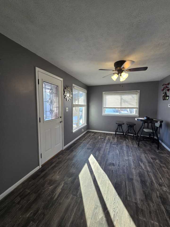 1512 N Walnut St #1 - Photo 7 of 20