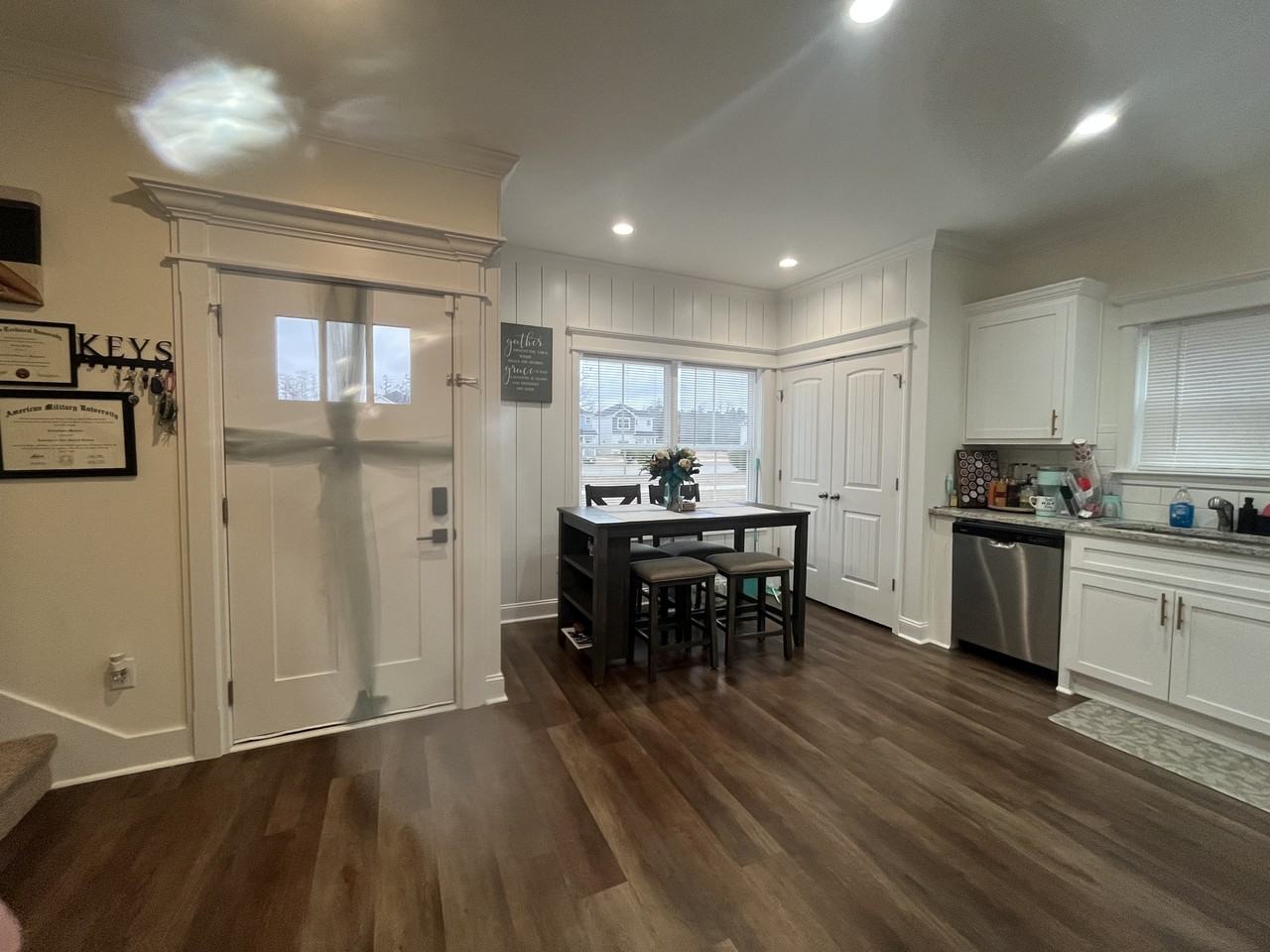 22 Governors Blvd #1 - Photo 3 of 12