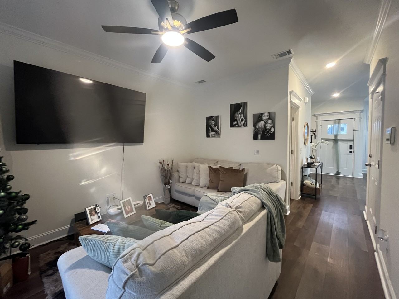 22 Governors Blvd #1 - Photo 5 of 12