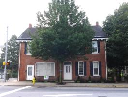 featured image of 242 E King St