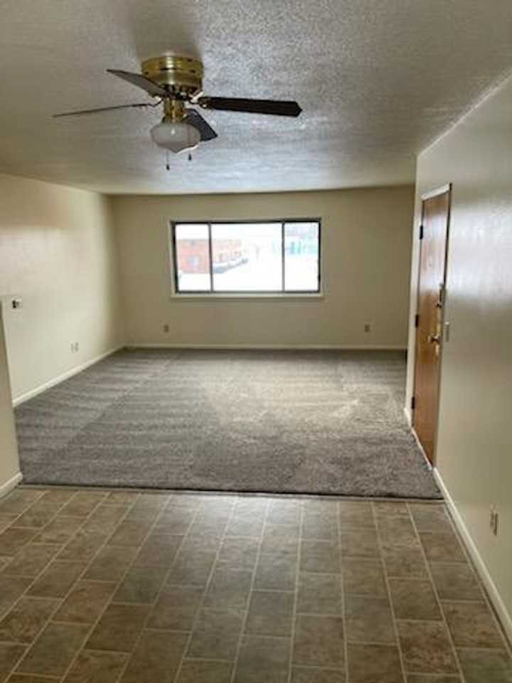 Batavia Gardens Apartments - Photo 2 of 5