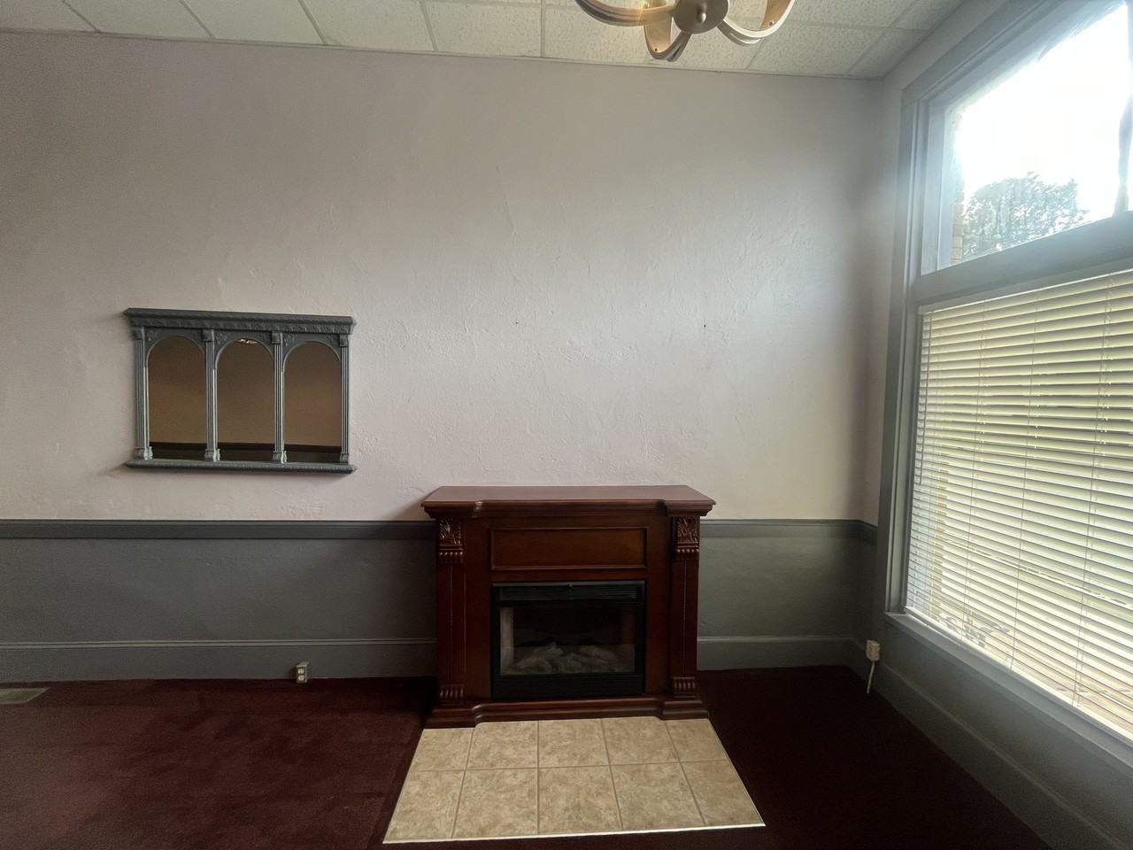 328 E State St #2 - Photo 3 of 9