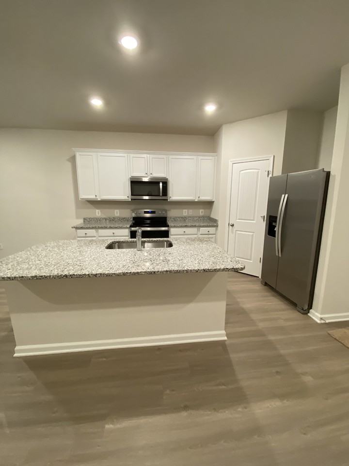 25 Cranston Court, Falling Waters, WV 25419 #1 - Photo 4 of 22