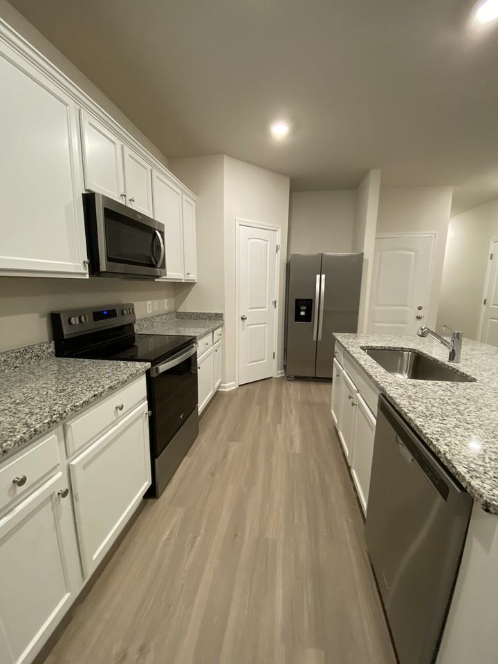 25 Cranston Court, Falling Waters, WV 25419 #1 - Photo 6 of 22