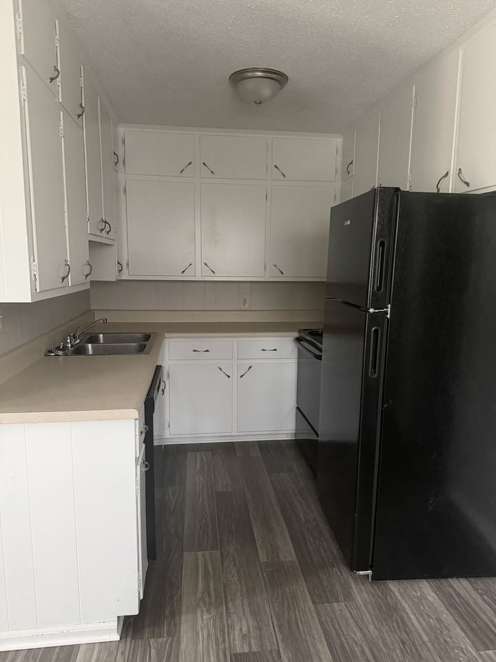 724 Kendrick St #1 - Photo 2 of 6