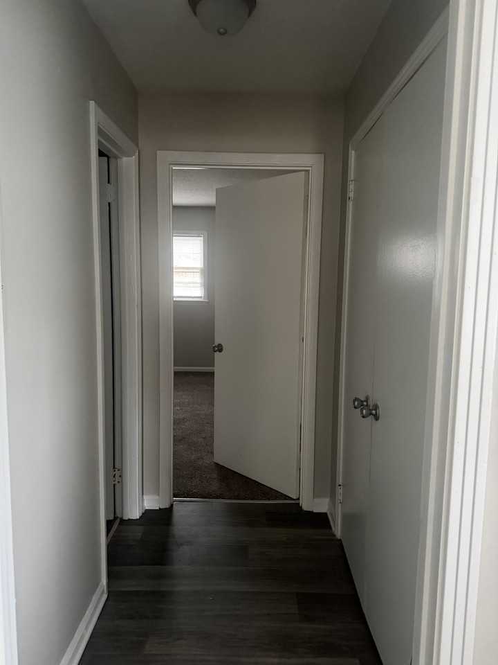 724 Kendrick St #1 - Photo 4 of 6