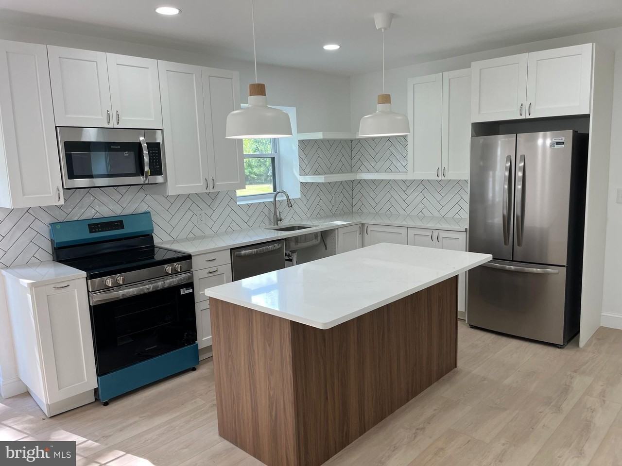 924 Bethlehem Pike - Photo 6 of 34