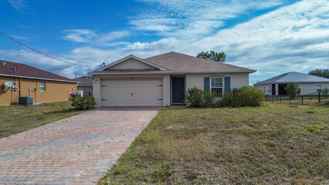 2927 Nw 4th Pl #1 - Photo 1 of 1