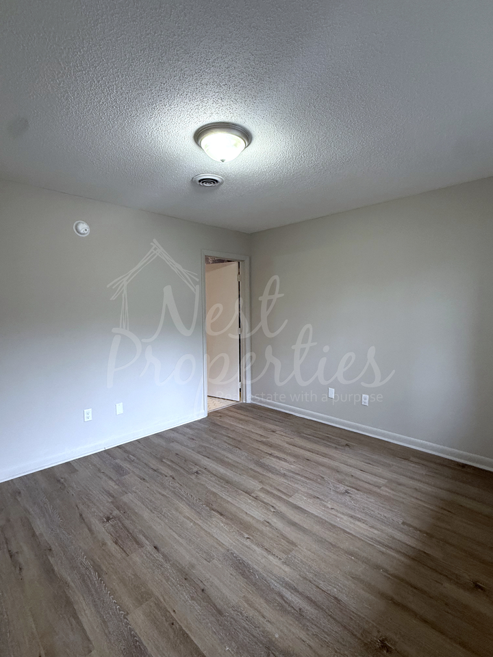 1211 Metze Rd #1 - Photo 3 of 9
