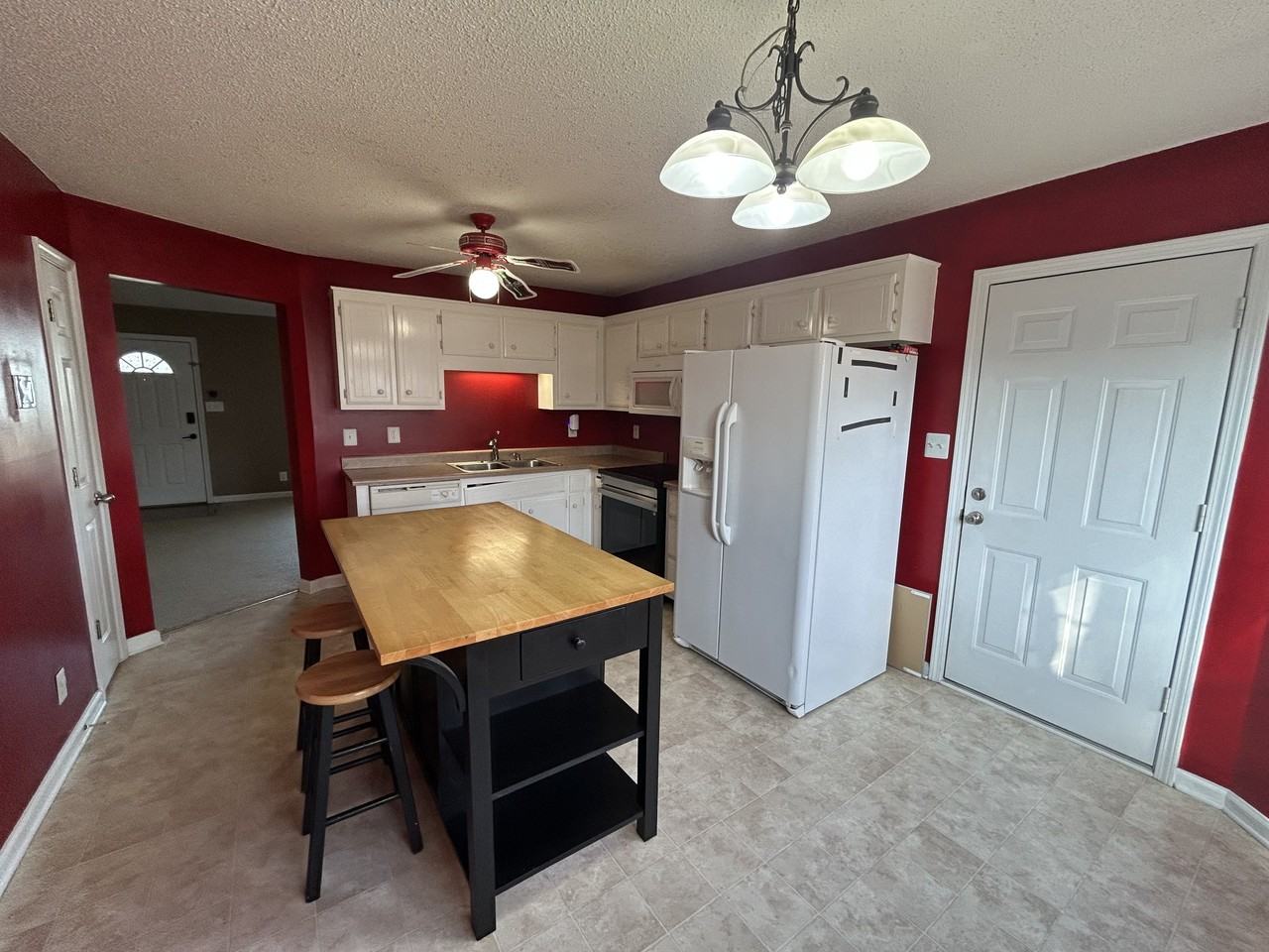 3878 Roscommon Way #1 - Photo 5 of 23