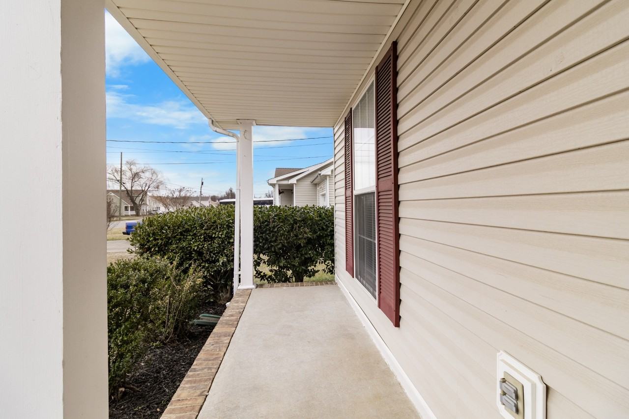 3437 Kingfisher Dr #1 - Photo 5 of 31