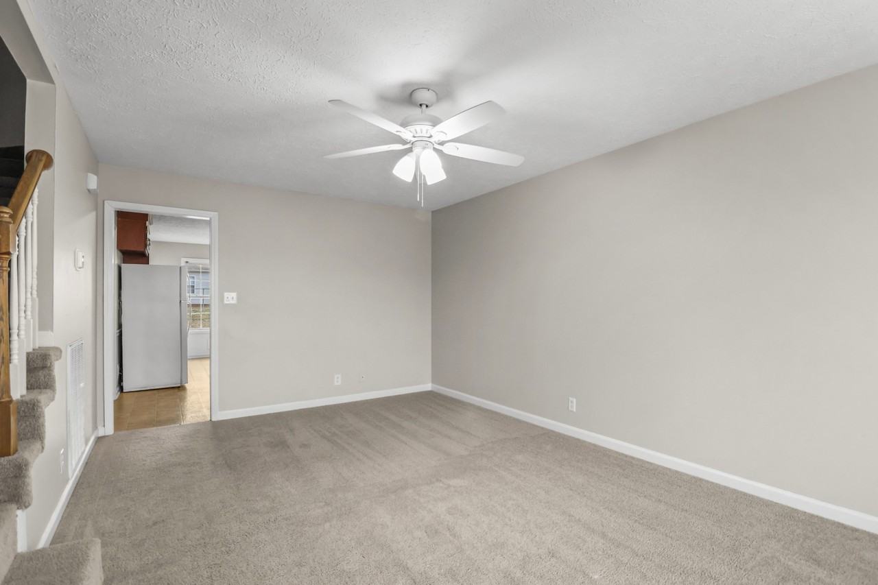 3437 Kingfisher Dr #1 - Photo 6 of 31