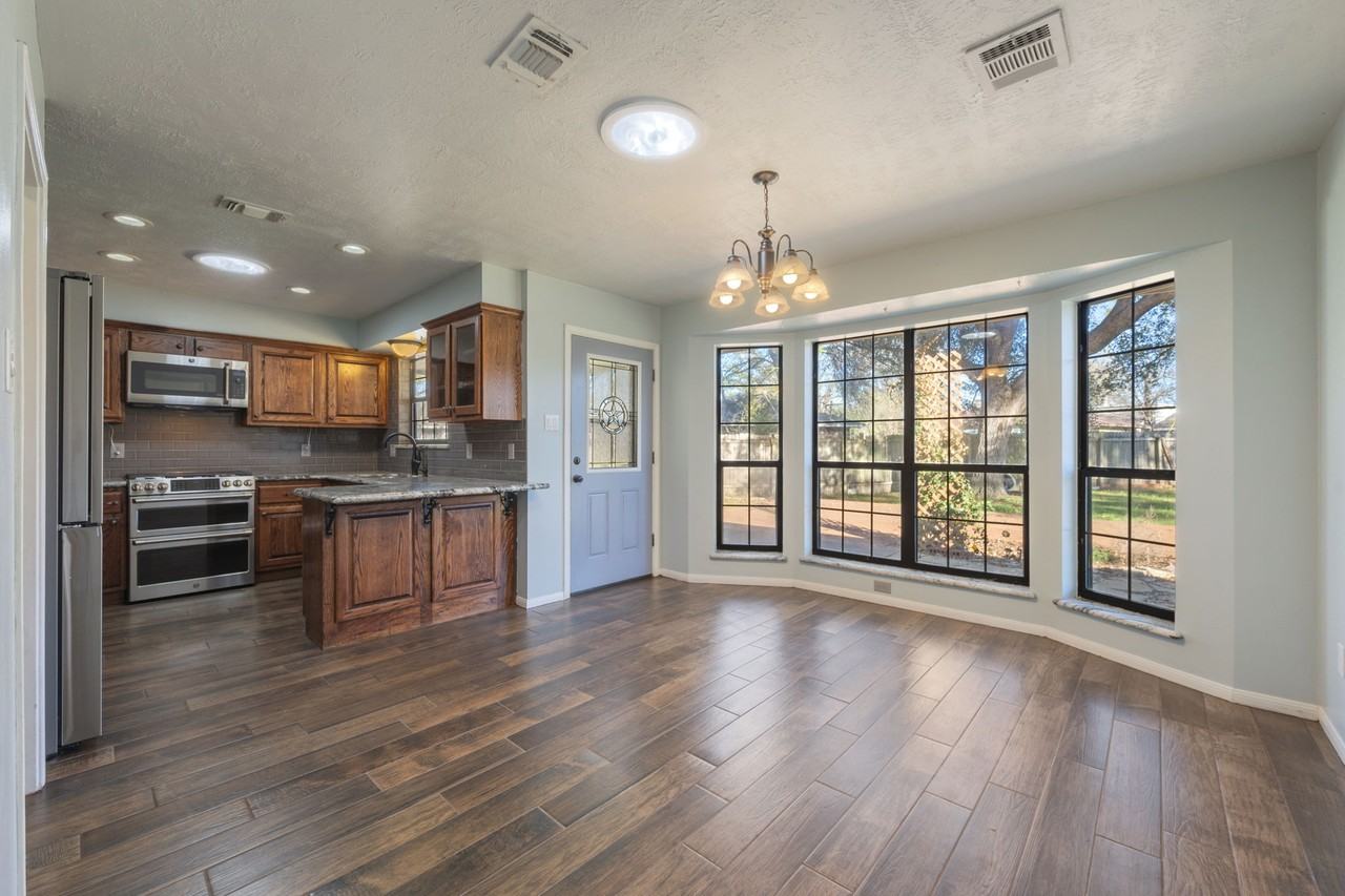 3250 Callie Cir #1 - Photo 4 of 11