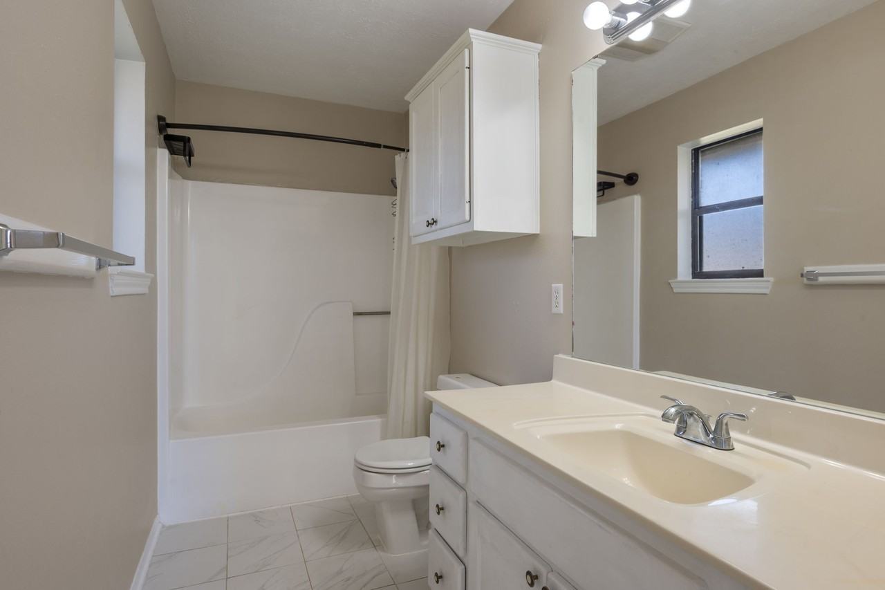 3250 Callie Cir #1 - Photo 7 of 11