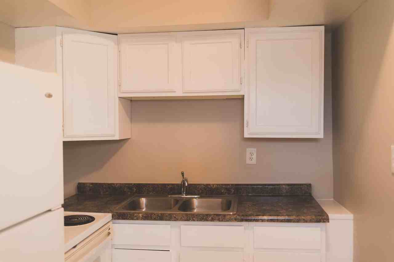 137 S Sheridan Ave #1 - Photo 7 of 16