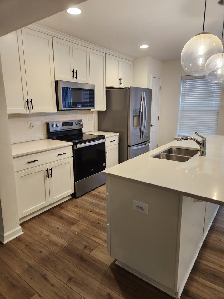 24 Orchard Green Dr #1 - Photo 3 of 21