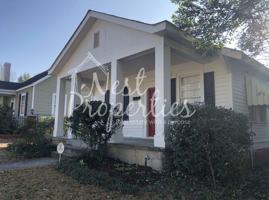 featured image of 5404 Colonial Dr #1