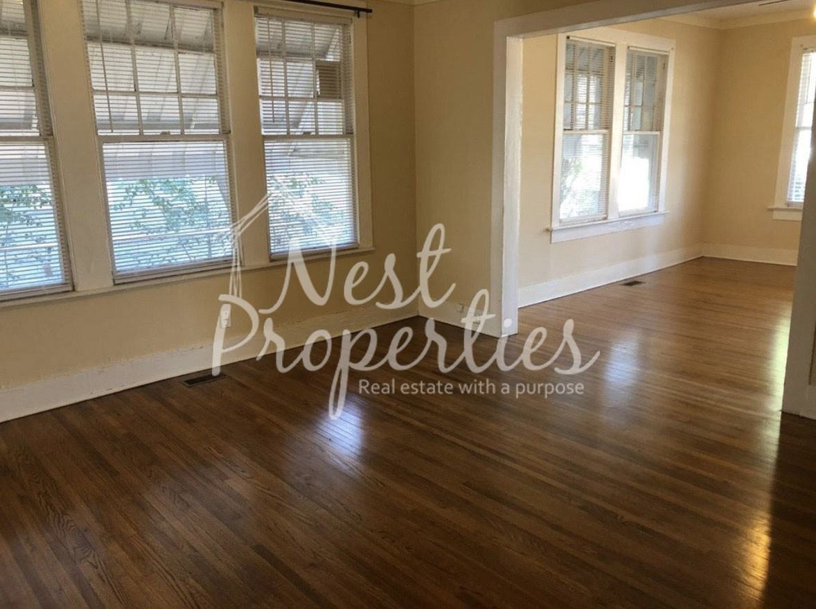 5404 Colonial Dr #1 - Photo 3 of 10