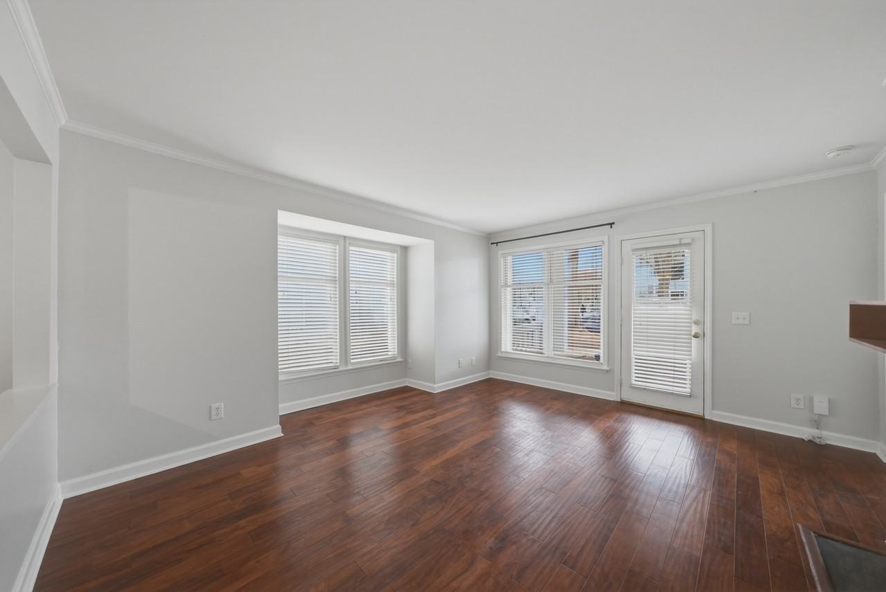 1201 Westview Ln #105 - Photo 6 of 42