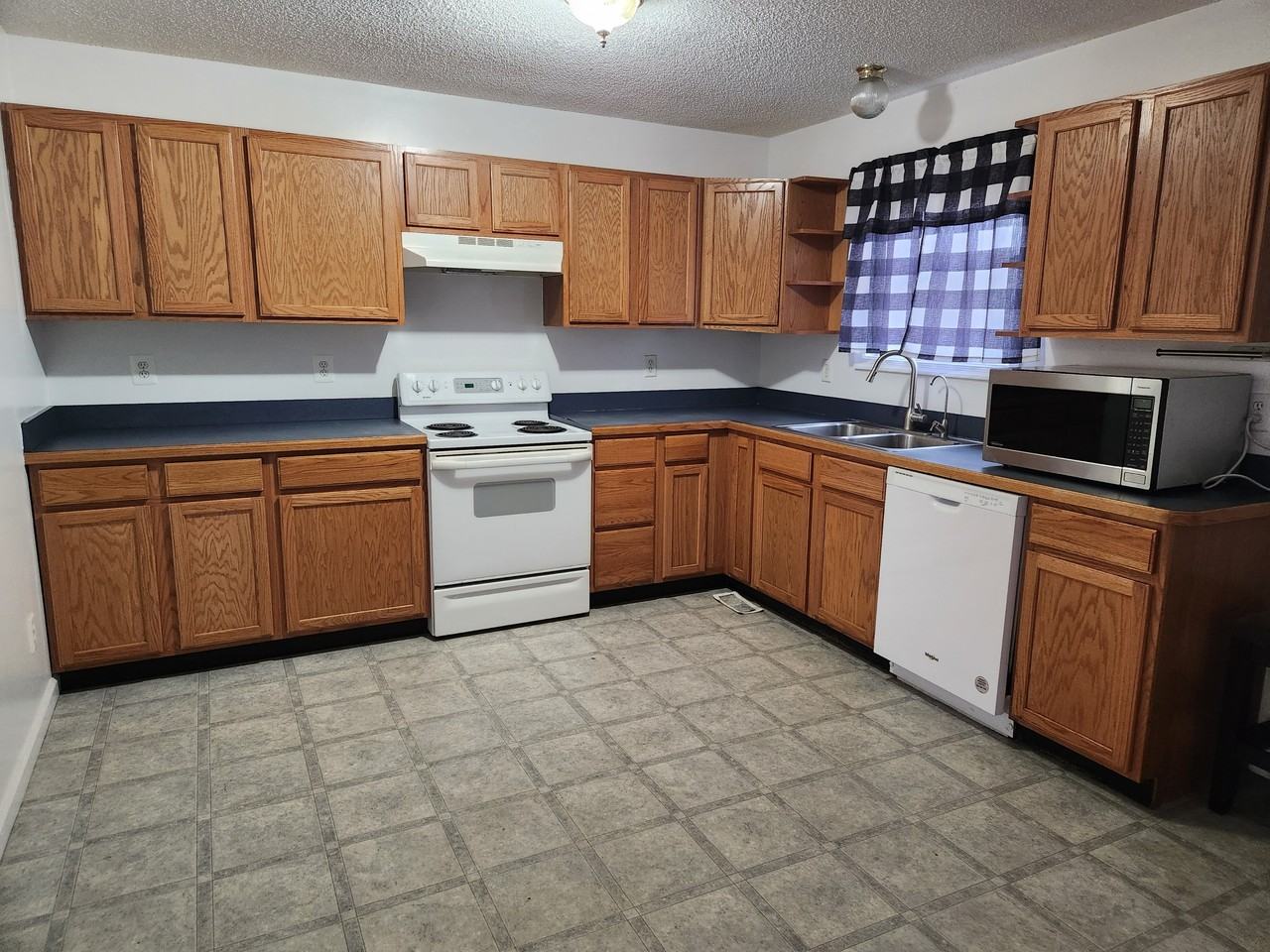 513 E 11th Ave #1 - Photo 3 of 14