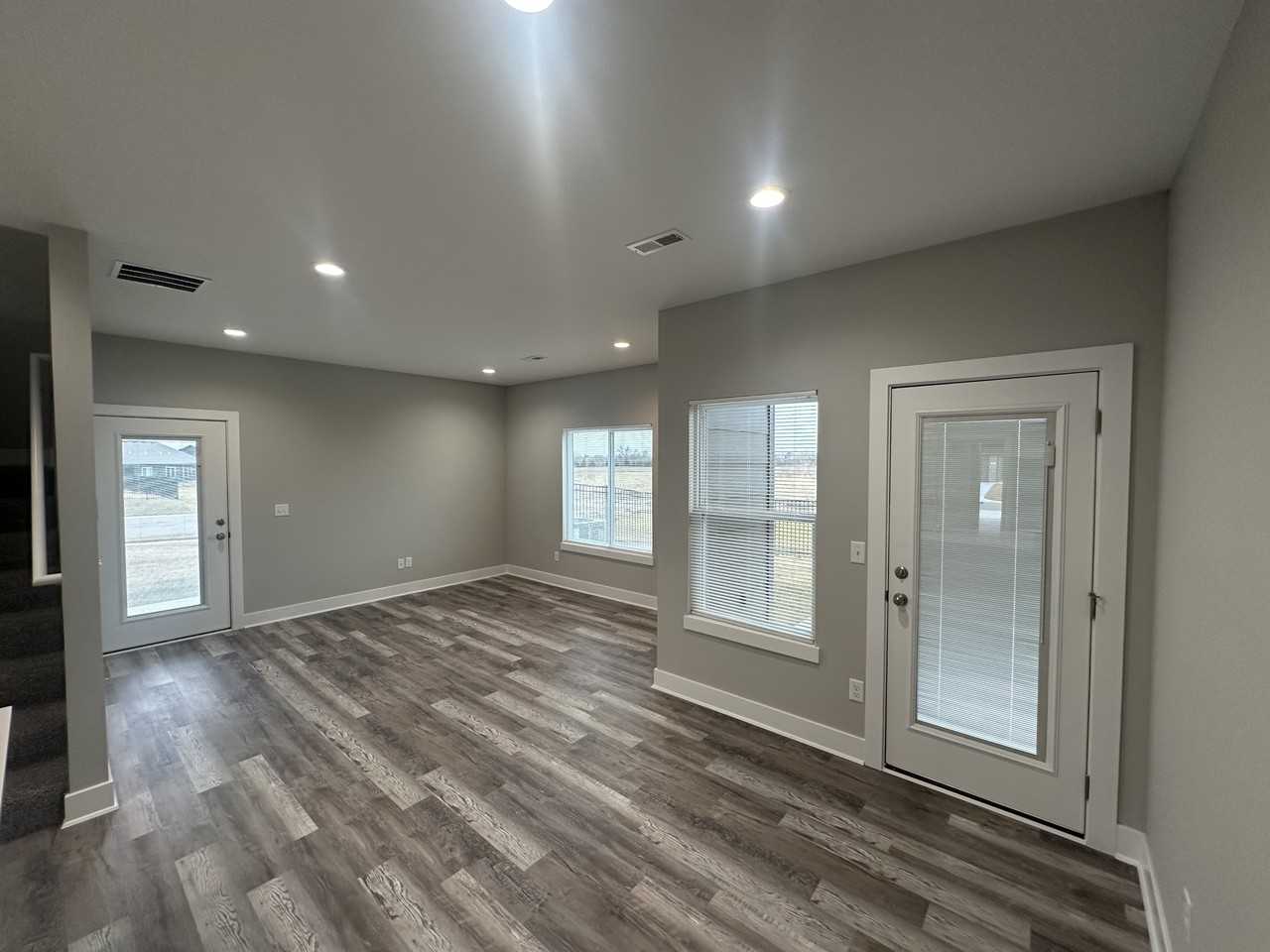 16303 W Lynndale St #1 - Photo 2 of 14