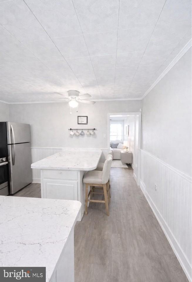 125 Maple St - Photo 6 of 20