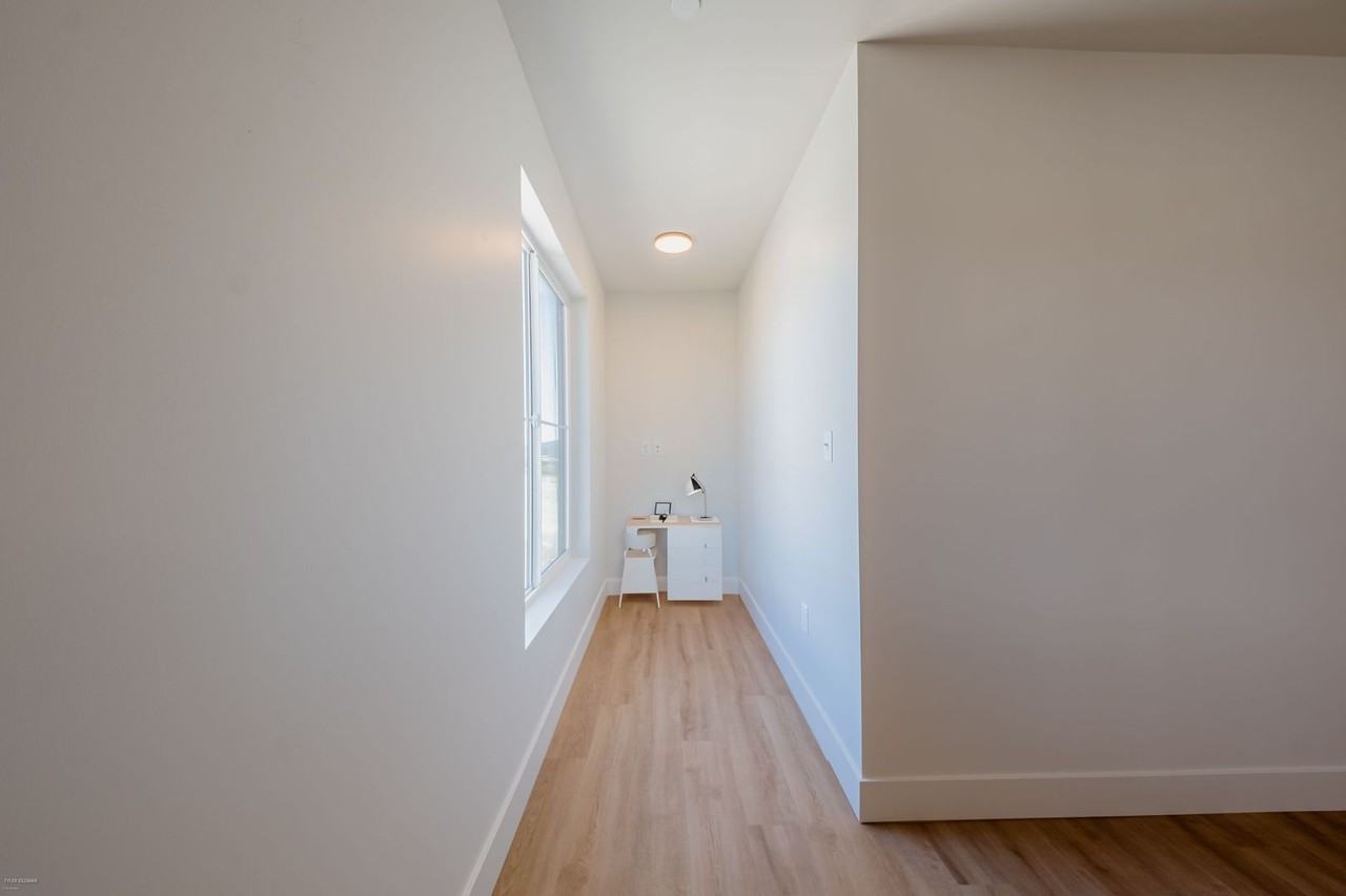 Parkland Meadows Building A - Photo 7 of 31