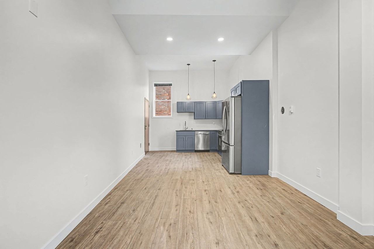 414 Union Street - Photo 6 of 41