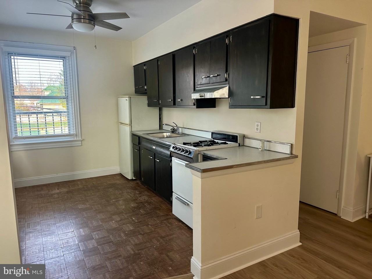 410 Cottman St Apt 2a #2A - Photo 7 of 9