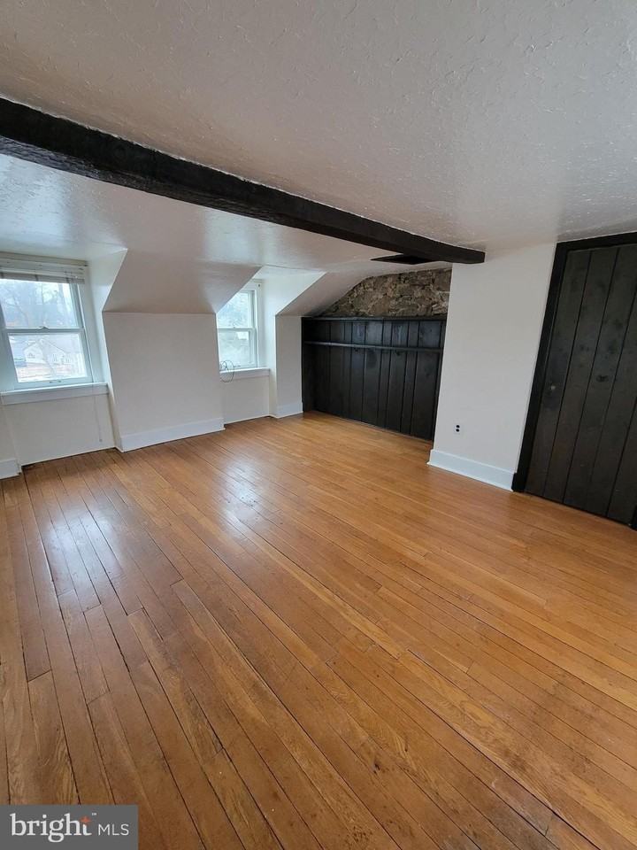 110 GUMBES Road unit: 3Rd Floor #3rdFL - Photo 3 of 13