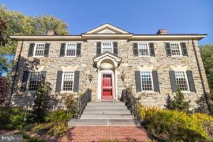 1911 Stone Ridge Ln - Photo 1 of 1