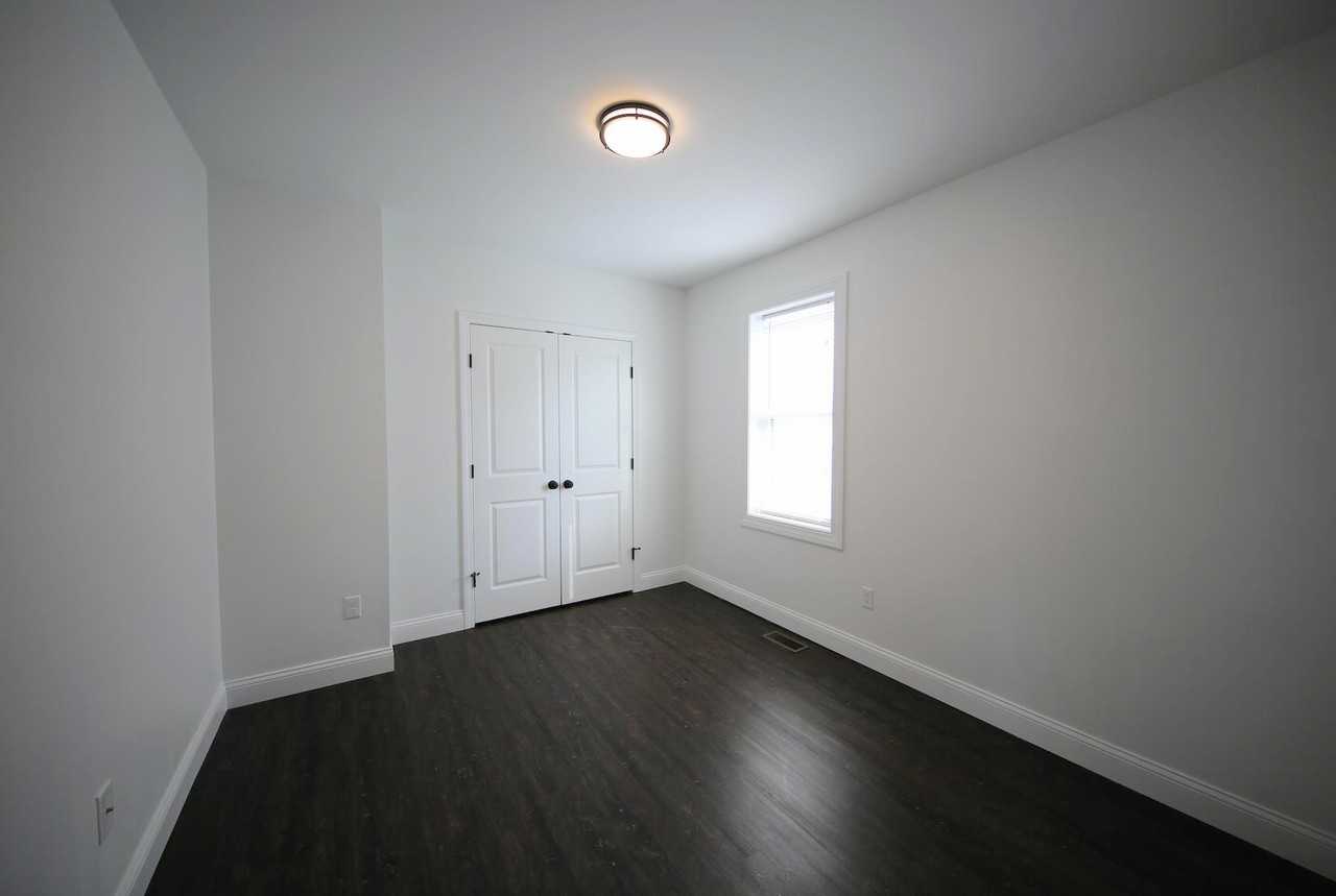 15 E Transit St #2 - Photo 4 of 10