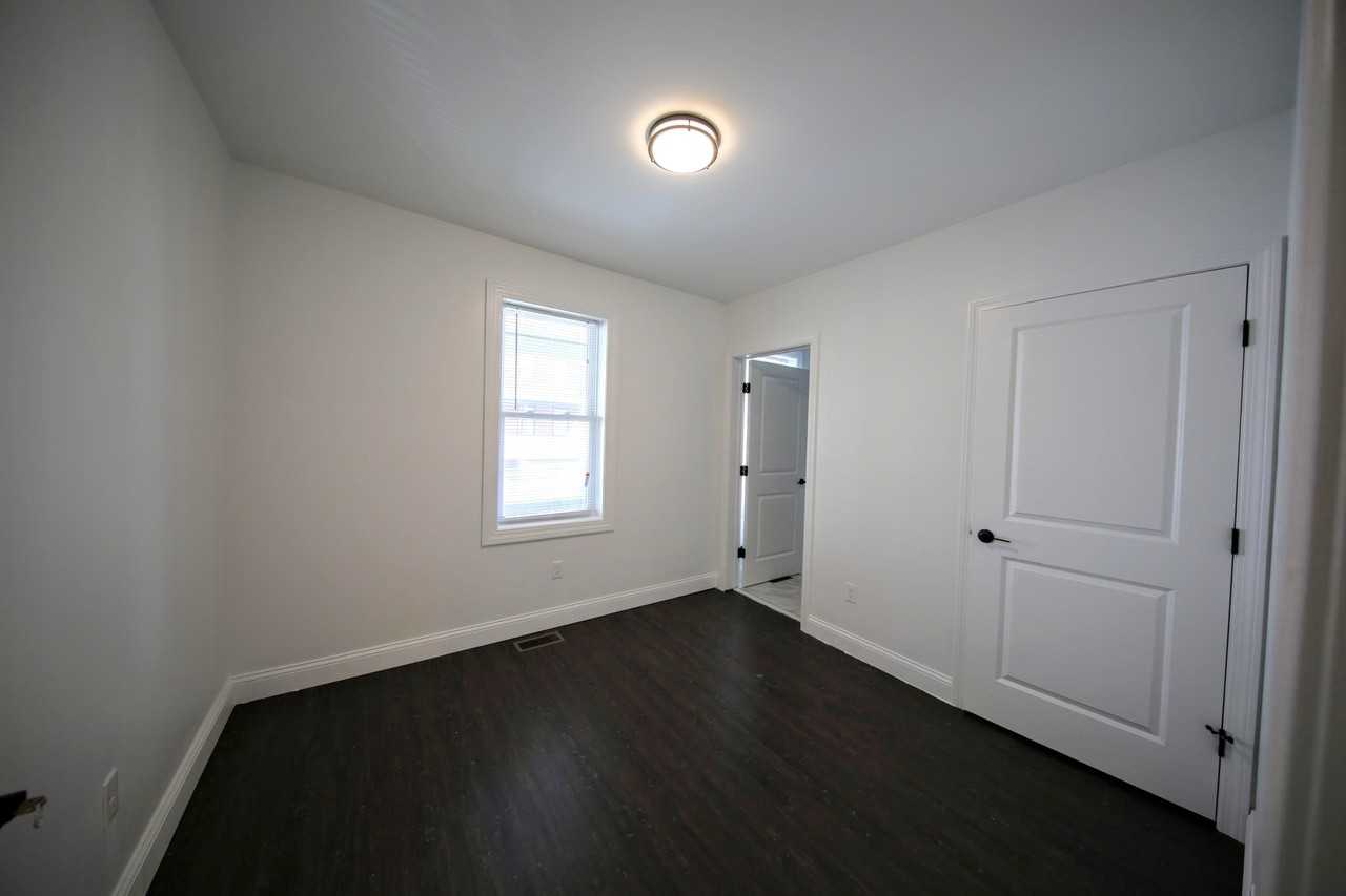 15 E Transit St #2 - Photo 5 of 10