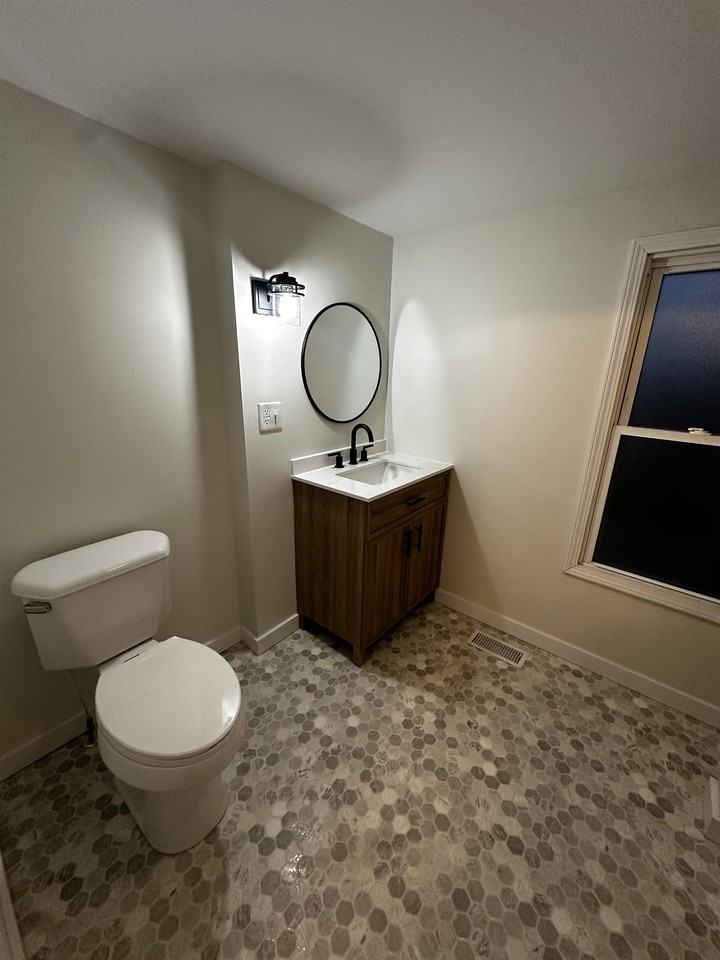 111 Elm St #1 - Photo 5 of 21