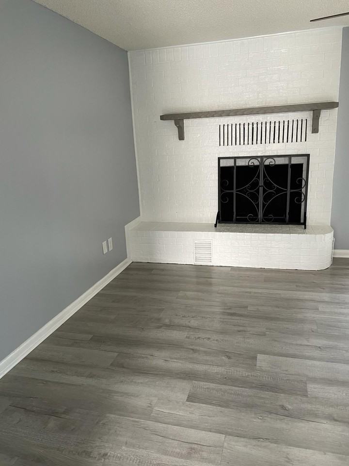 2 Serendipity Ln #2 - Photo 4 of 15