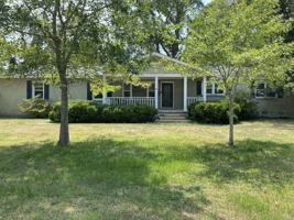 featured image of 5101 Lawson Ave #1