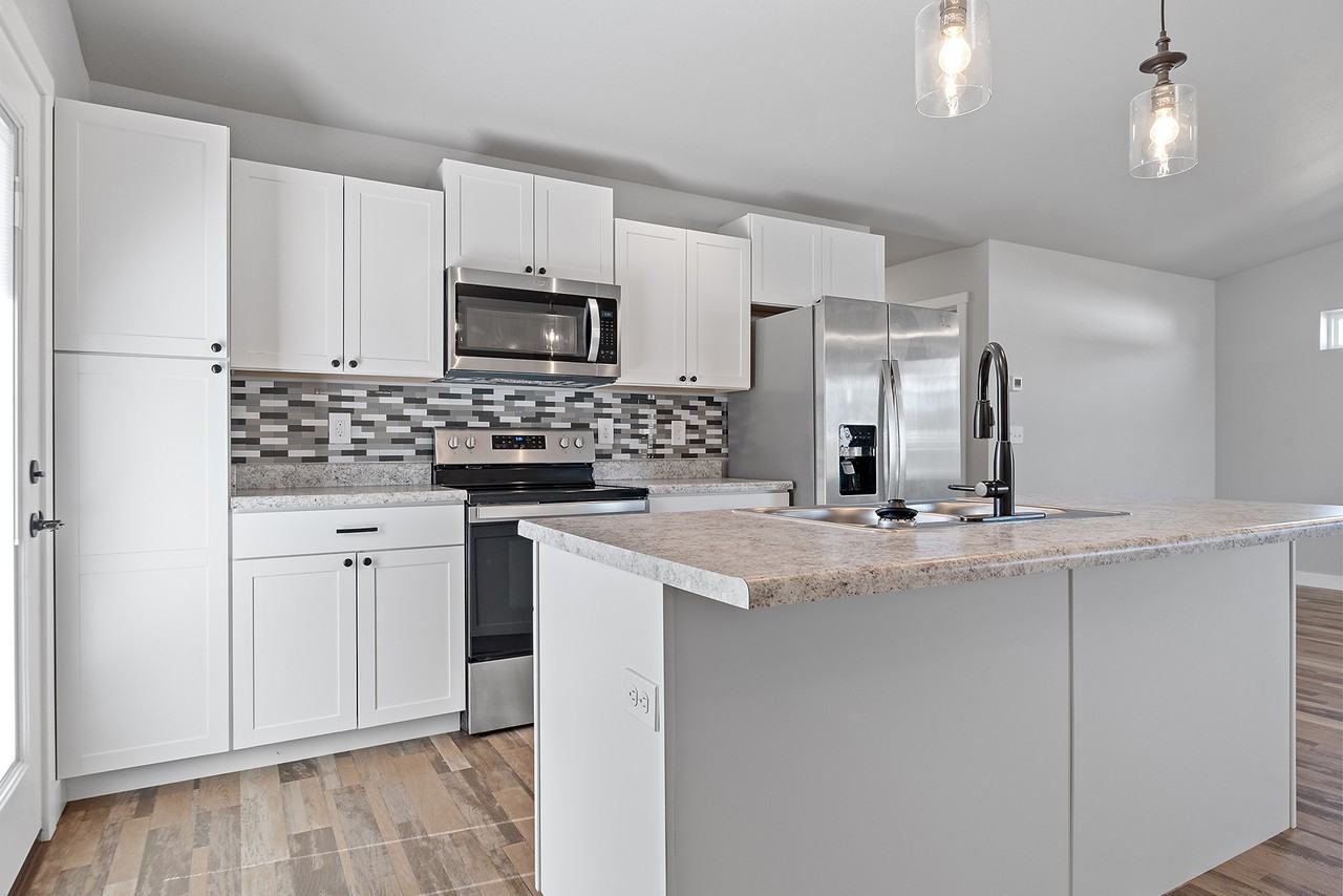 405 Nighthawk Dr #1 - Photo 6 of 15