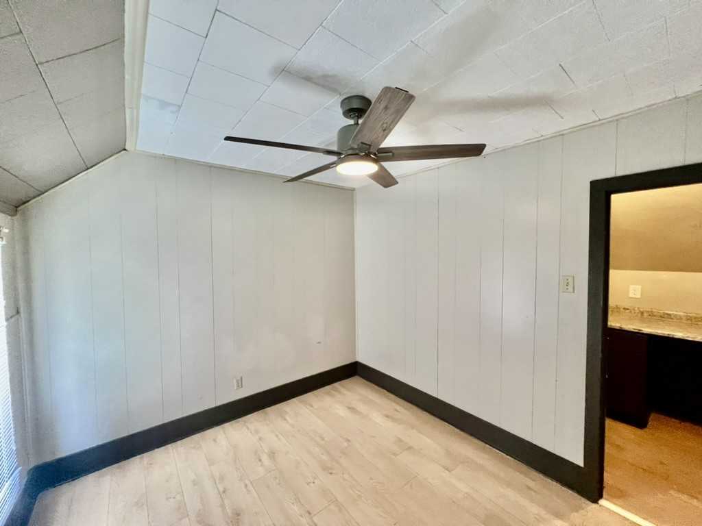 1809A S 14th St #1809A - Photo 5 of 11