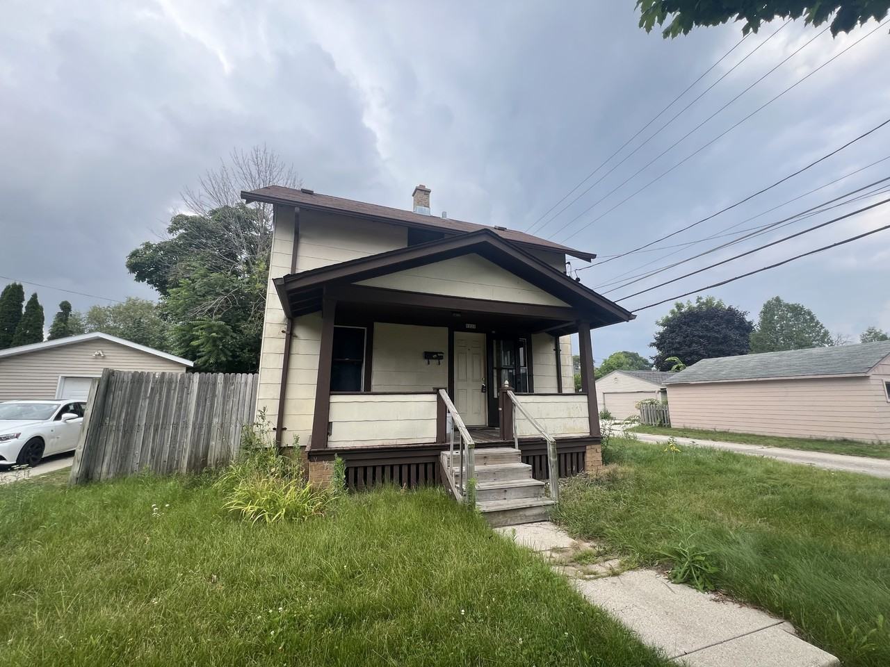 1320 Swift Ave #1320 - Photo 2 of 11